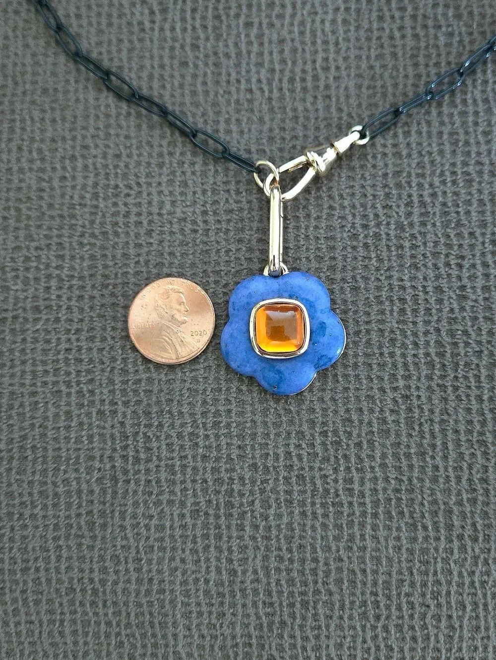 Blue💙 Flower🏵 Pendant Necklace on Black🖤 Paperclip📎 Chain⛓️ - NWOT